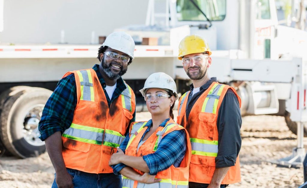 Construction Labourer Jobs in the USA: Key Responsibilities, Skills, and Visa Sponsorship Opportunities Construction Labourer Jobs in the USA: Key Responsibilities, Skills, and Visa Sponsorship Opportunities