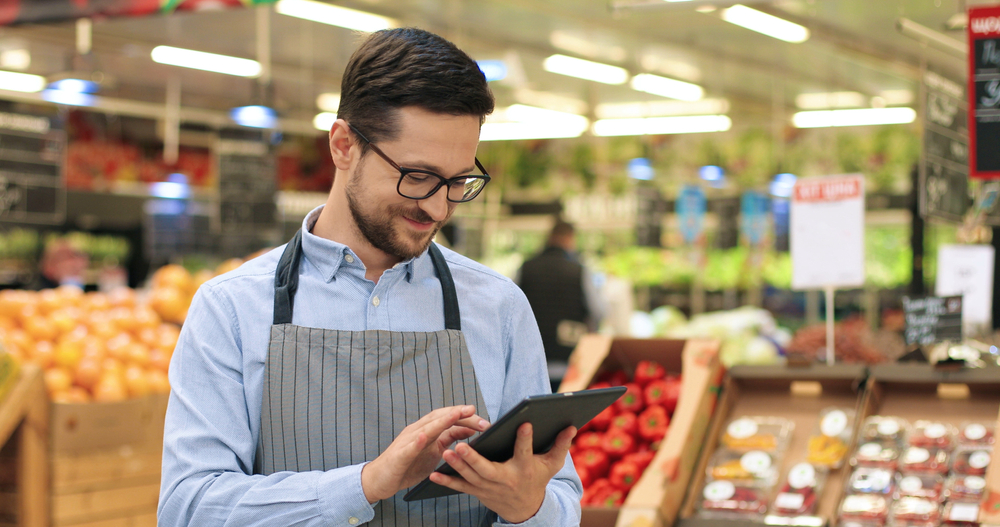 How to Find and Secure Retail Assistant Jobs in Canada with Visa Sponsorship