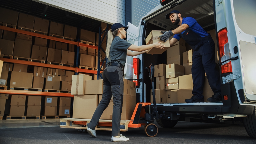 How to Find and Secure Warehouse Jobs in Canada with Visa Sponsorship