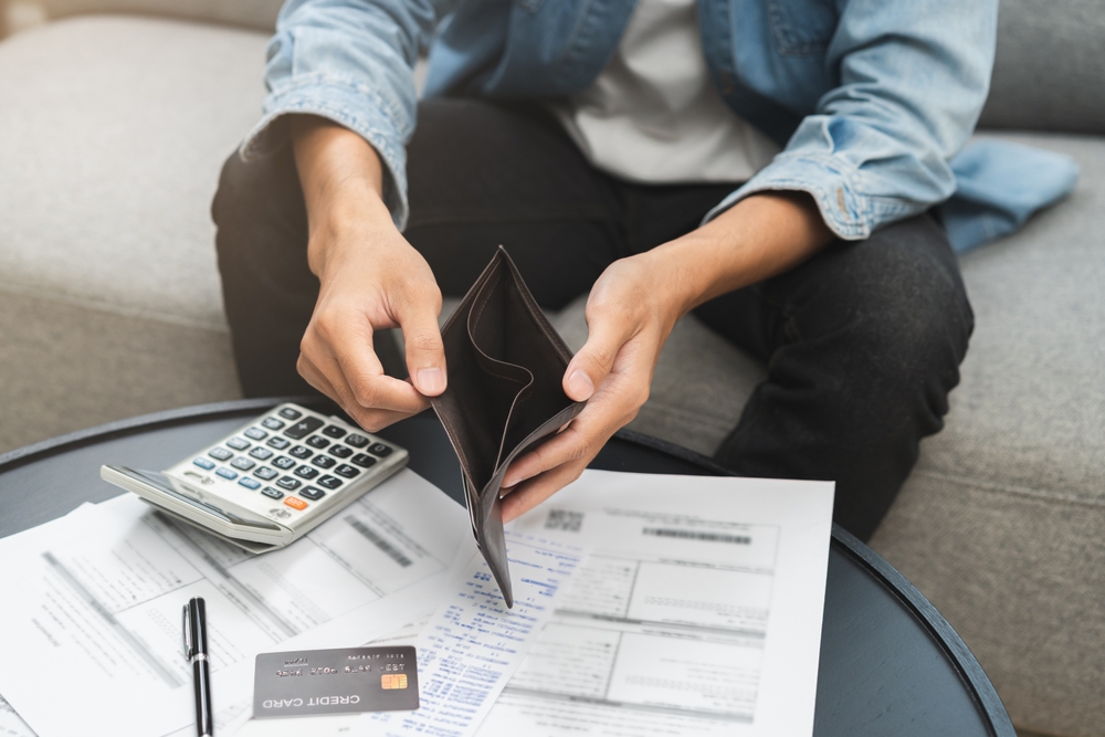 Visa + Job + Tuition USA Scholarships Cover It All
